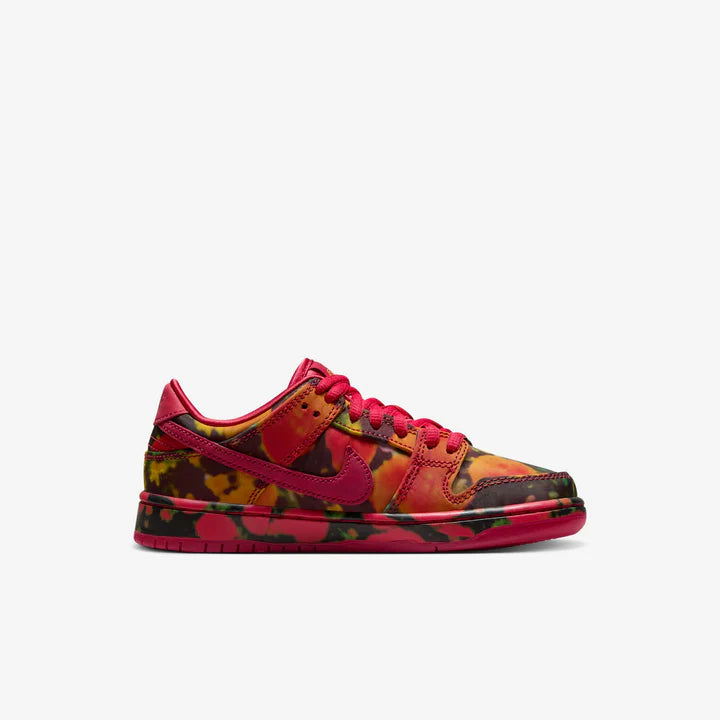 Nike SB Dunk Low The Wizard of Oz Poppy Field